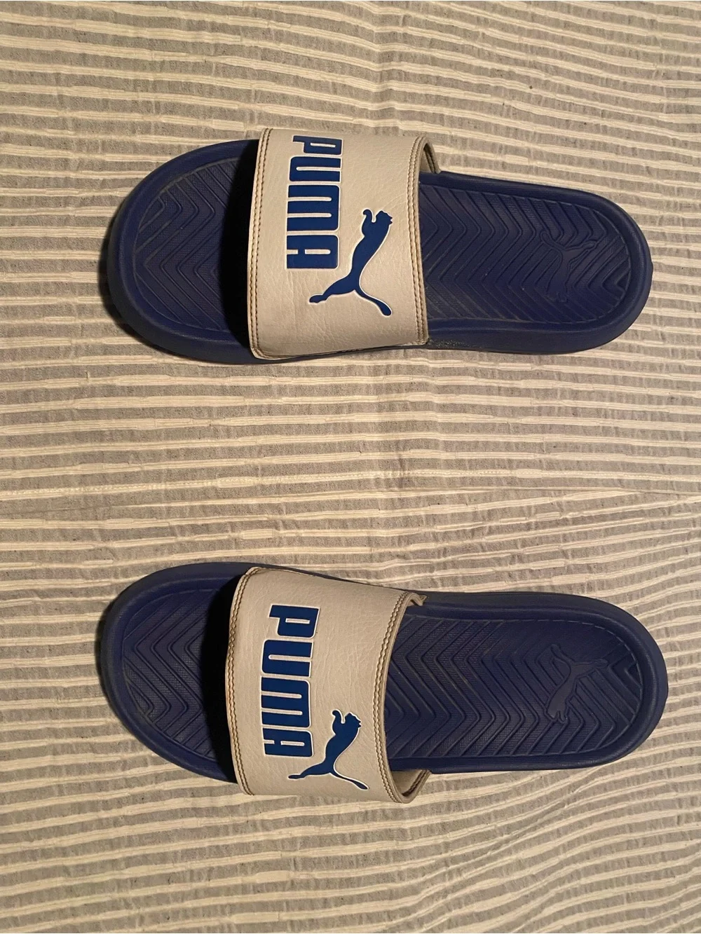 Puma White Strap with Blue Logo Kids Slide Sandals